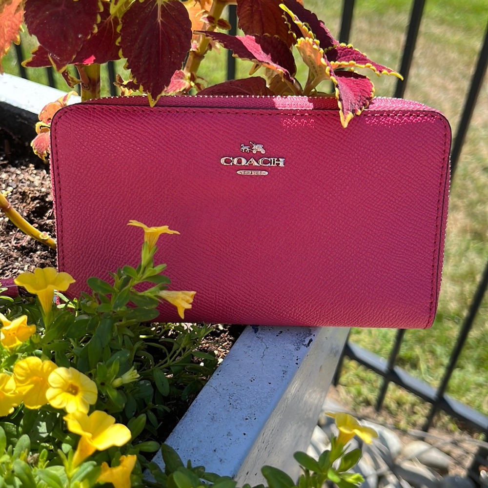 NWT Coach Wallet